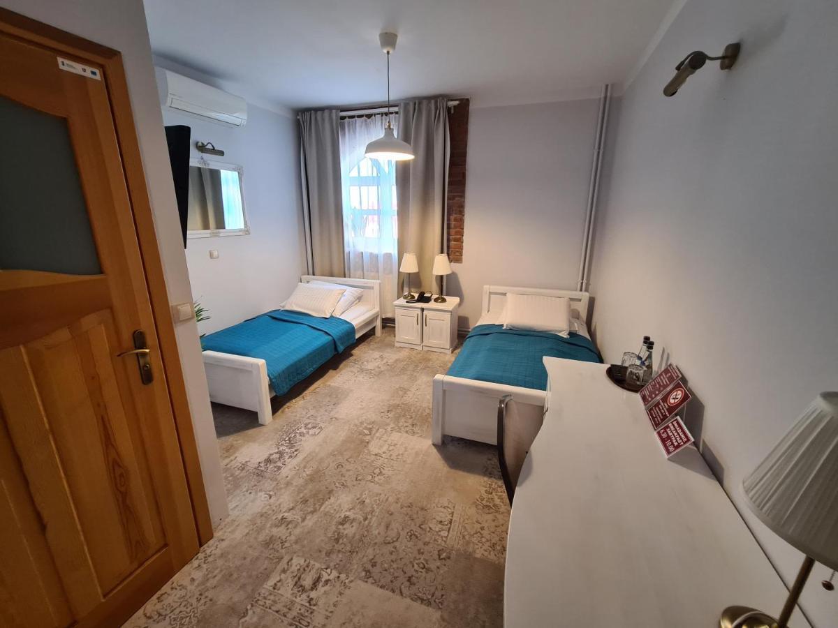 Hotel Staropolska Tomaszów Lubelski 외부 사진