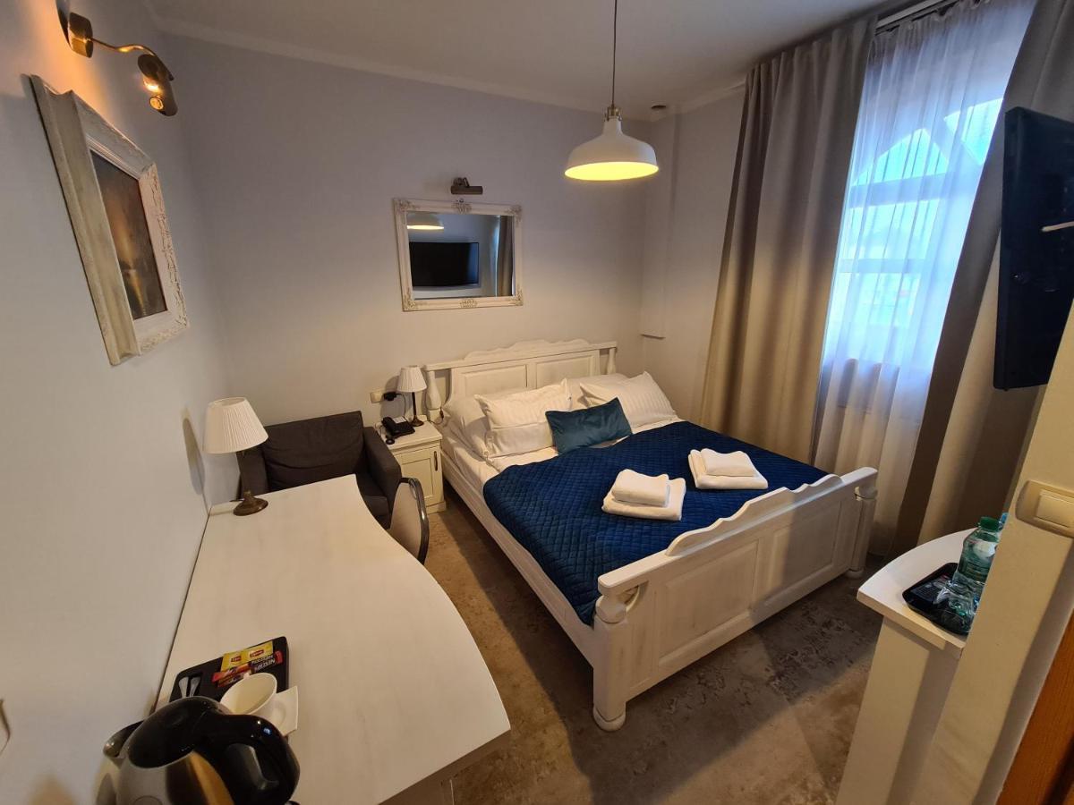 Hotel Staropolska Tomaszów Lubelski 외부 사진
