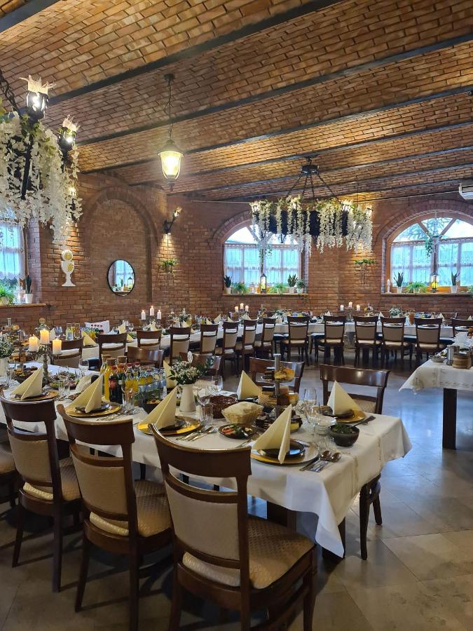 Hotel Staropolska Tomaszów Lubelski 외부 사진